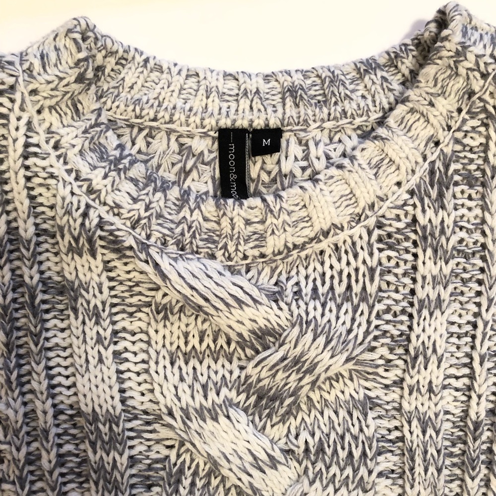 Sweater - Picture 3 of 3